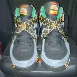 Nike Air Raid Live together play together